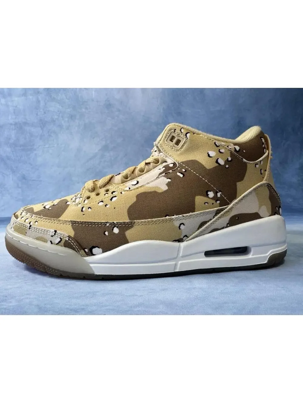 Nike Air Jordan 3 Retro Tex HM4301-200 Desert Camo Military Men’s 7.5 / 9 Women